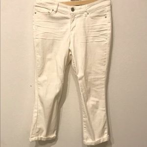 Vintage America Boho Crop White Capri Size 4 Waist 27” Stretchy New Without Tags